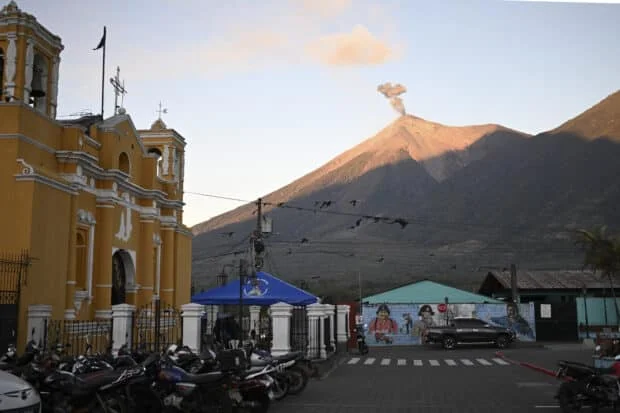 Guatemala issues 'danger' alert after Fuego volcano erupts