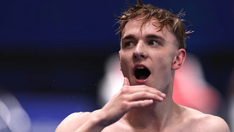 Teen obliterates men's world record in 1,500m freestyle first