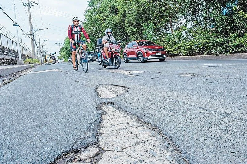 Monsoon rains to persist