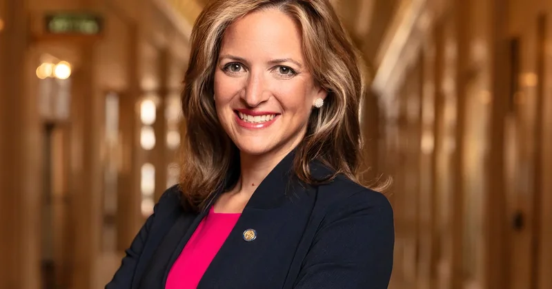 Benson wins Michigan Democratic gubernatorial primary, CBS News projects