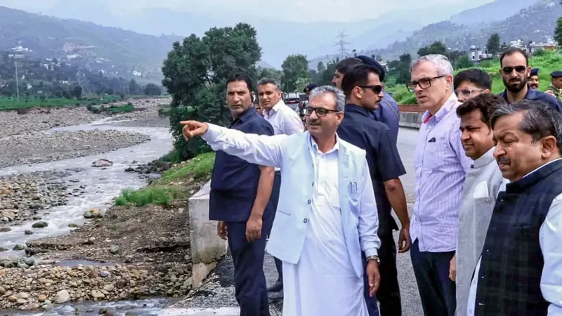 J&amp;K CM visits flood-hit Rajouri, reviews relief measures