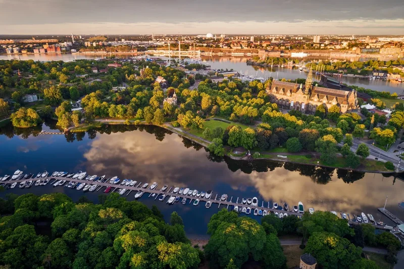 Thousands expected at Sweden climate demo as election looms