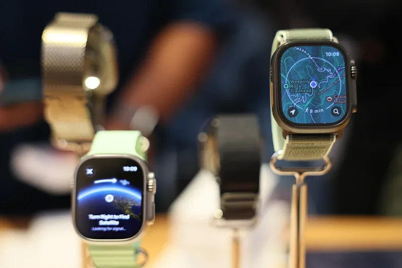 Apple planning dramatic overhaul of its Watches – including devices without screens