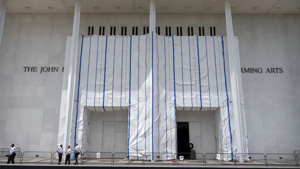 Kennedy Center board votes to return Trump's name to building, continue with 2-year closure