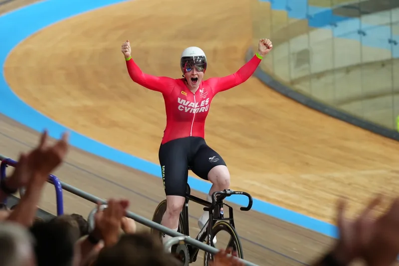 Olympic champion Emma Finucane doubles up on Commonwealth Games titles