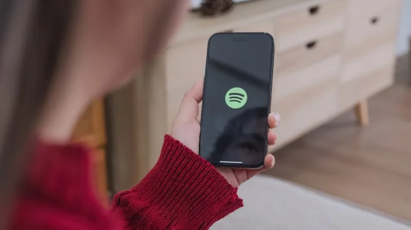 Spotify guides Q3 profit below estimates as user growth slows