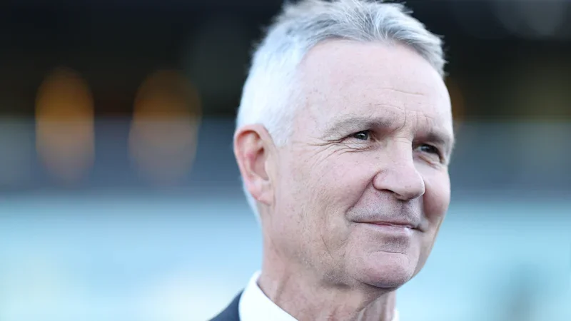 Smith happy to have a crack at tougher races with rising mares
