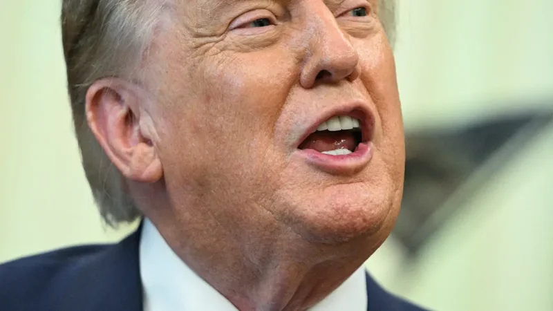 Trump warns of ‘jihadists’ ruling in Washington as Democrats show momentum