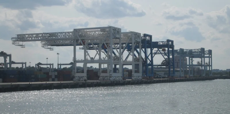 Ecuador Wants Guayaquil Wired Straight Into the Port of Shanghai