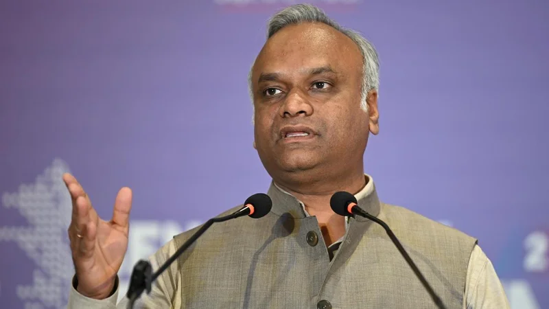 Police must lead efforts to make Karnataka drug-free: Priyank Kharge
