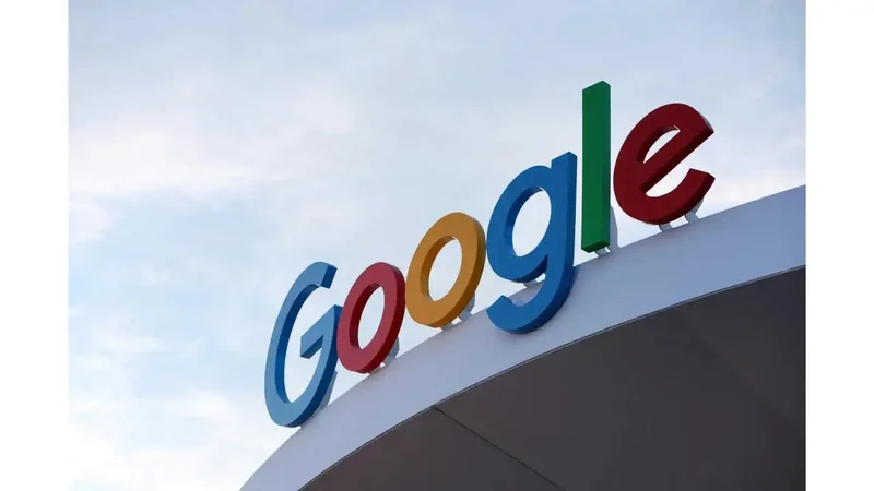 Google warns Blackstone, Bridgewater, Bain, KKR, TPG, Moody’s of phone hack