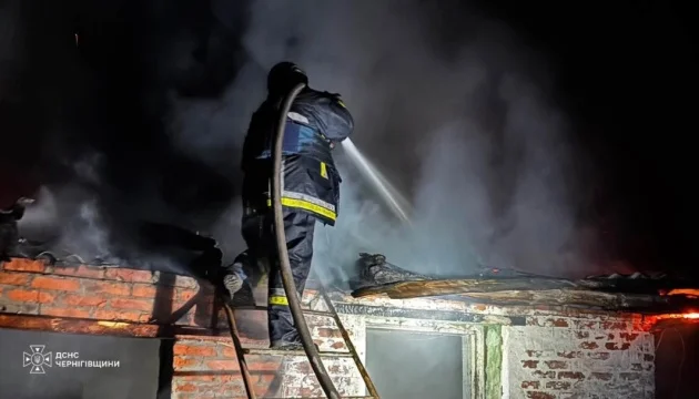 Russian attacks damage homes, gas station, energy facilities in Chernihiv region