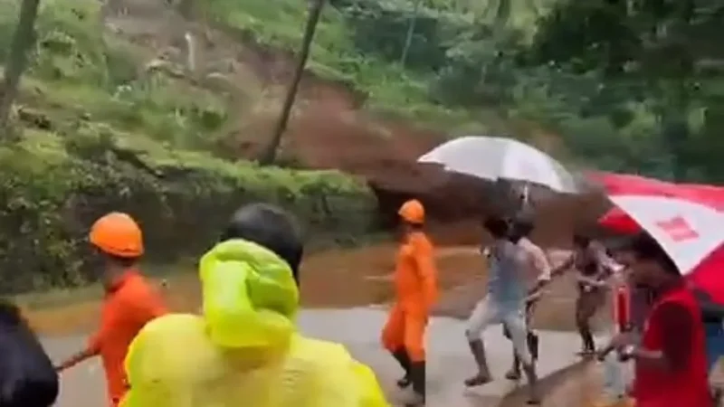 People flee as rain triggers landslide in India’s Kerala