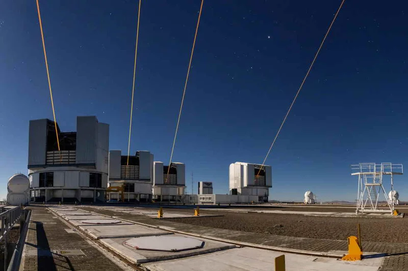 Telescope spies the fastest star in the Milky Way zipping around a black hole