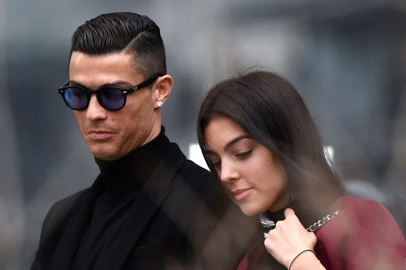 Ronaldo, Rodriguez keep fans guessing amid Madeira wedding rumors