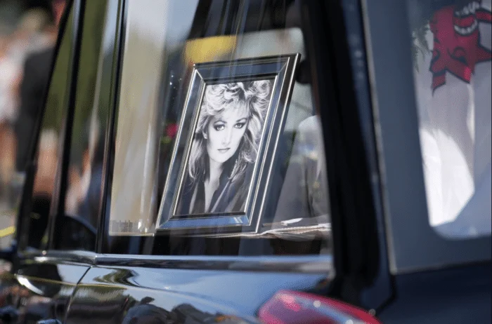 Bonnie Tyler fans line the streets as her coffin is brought home in Wales