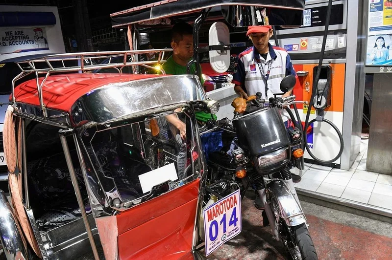 Fuel prices to roll back after 2 weeks of increases