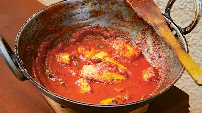 Lal paneer (Indian cheese in spicy tomato gravy)