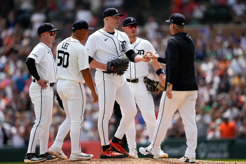 Skubal joins Clemens and Martinez among a handful of reigning Cy Young winners to be traded