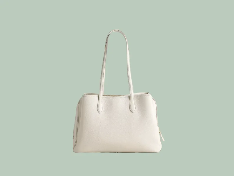 The Curator: Need a new work bag? These 7 laptop-friendly totes are worth buying this fall