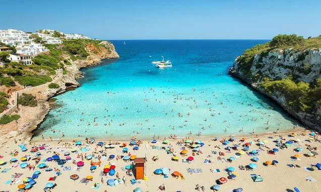 Urgent alert on Spanish holiday island as measles outbreak traced to young tourist - with flights checked for 'close contacts'