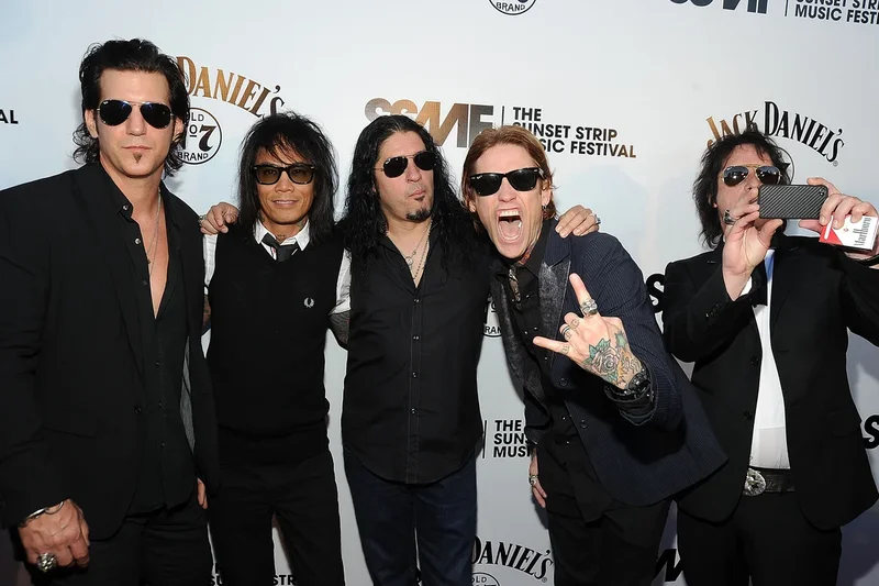 One dead after fatal collision with 2000s rock band tour bus