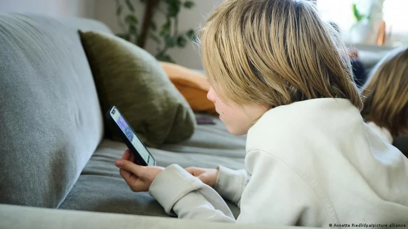 US: Meta hooked children, prosecutors say, as trial over social media harm begins