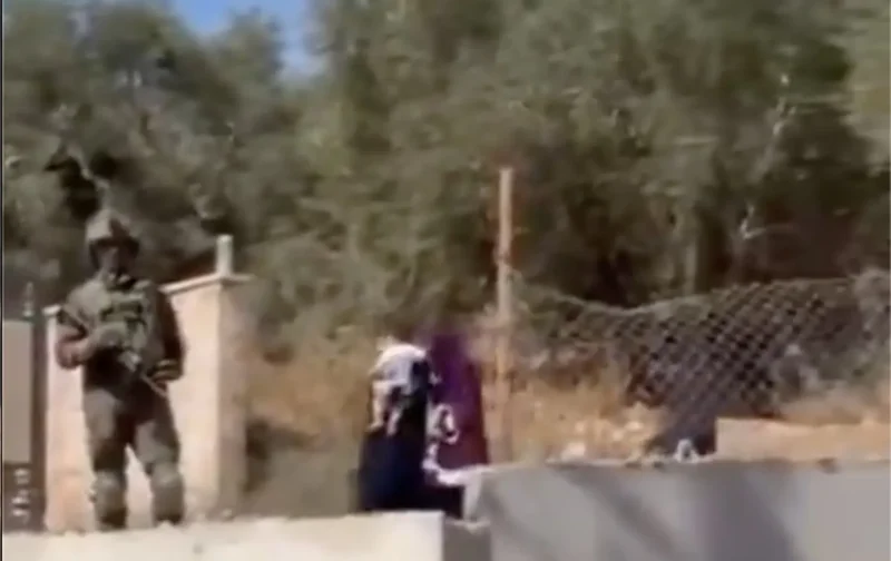 Israeli forces order families to evacuate homes in Qusra