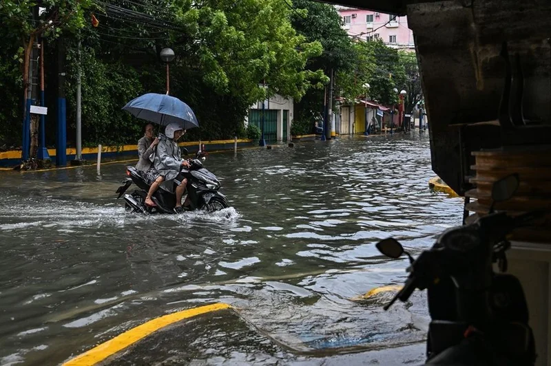 Walang Pasok: Palace orders remote class, work setup in NCR, 15 provinces