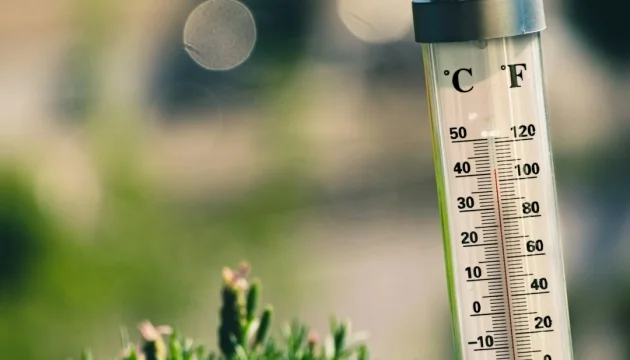 Heatwave in Ukraine: Temperatures to reach +38°C on Tuesday