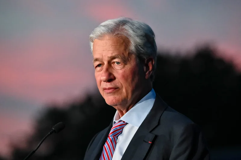 Jamie Dimon waves off Wall Street ‘squealing like stuck pigs’ over Warsh’s Fed: ‘It makes tremendous sense’