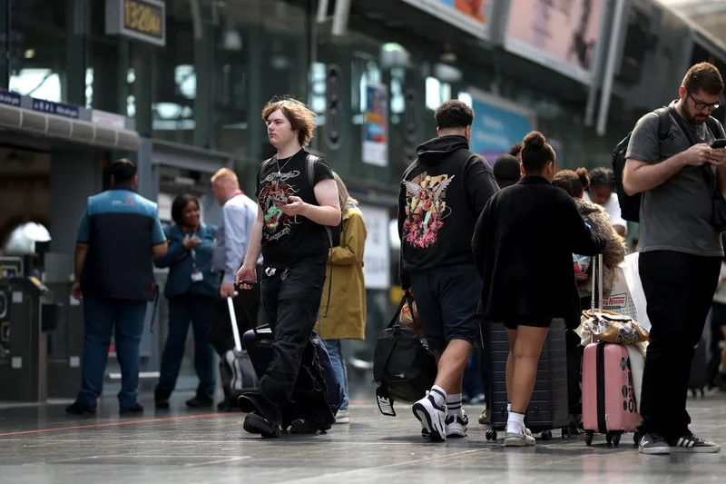UK rail disruption latest: Commuters hit with travel chaos after power failure