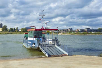Ferries cancelled as rivers drop to record low levels in drought
