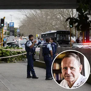 Sylvia Park shooting: Former negotiator explains police response to armed man