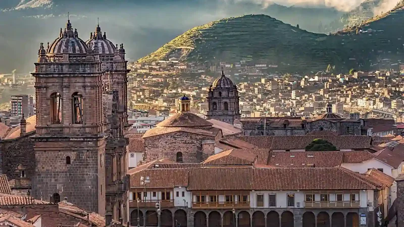 Skechers Cusco Campaign Steps In as Peru Arrivals Dip