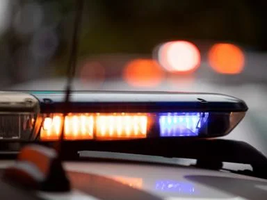Thief dumps baby on sidewalk after stealing car with child inside