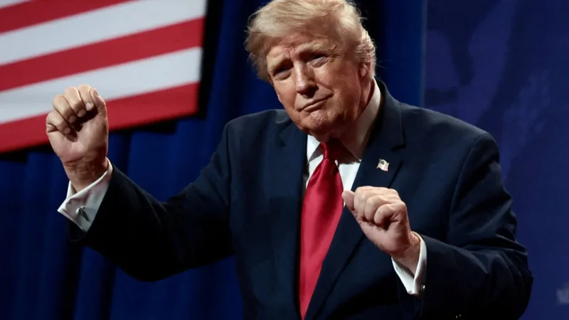 ‘Desperate’ Trump running out of options in Iran war as Tehran exploits Hormuz leverage