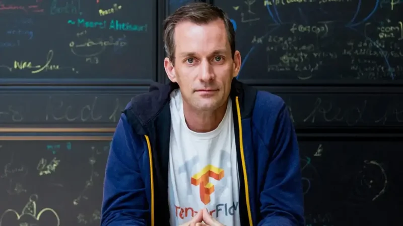 Google's former chief scientist shares tips to protect knees and ankles after injury