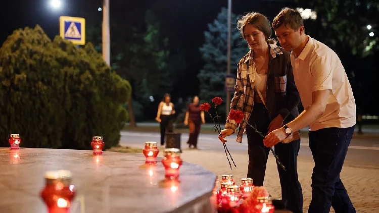 Russia-Ukraine clashes escalate near Black Sea