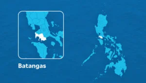 Man dies from electrocution in flooded Lipa City street
