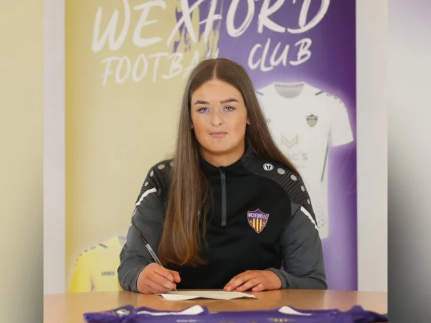 Tributes paid as girl (16) dies after collapsing during football match in Co Wexford