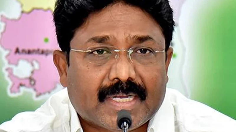 Row over Group-I only to divert attention from DSC irregularities, alleges YSRCP
