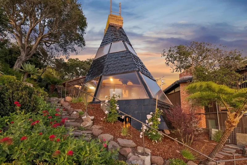 Award-winning architect’s home in San Francisco is already sold after being listed for $899,000