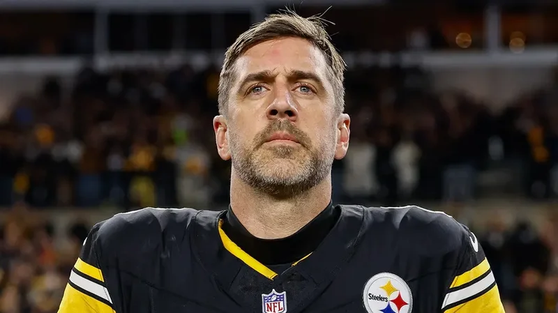 Pittsburgh Steelers set at 8.5 wins as Mike McCarthy takes over and Aaron Rodgers nears 43