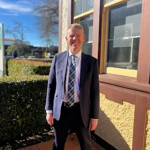 Election 2026: Labour leader Chris Hipkins in Rotorua on Prime Minister Christopher Luxon’s leadership speculation, business comments