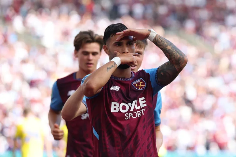 West Ham begin life after relegation with win as David Sullivan watches Carabao Cup success