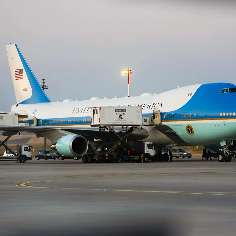 Trump Said to Have Secretly Used Military Jet to Leave Turkey Amid Threats