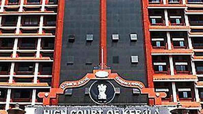 Kerala High Court stays suspension of teacher over quiz question on V.D. Savarkar