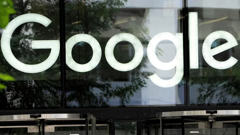 Google to buy Spirit Airlines business data for $10 million