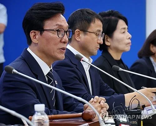 DP leader urges Supreme Court chief to resign over written recommendation of new justices